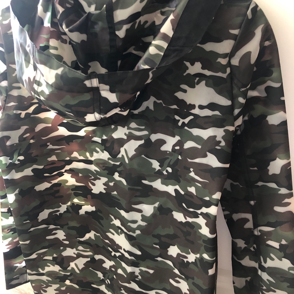 Rain jacket - Picture 4 of 5